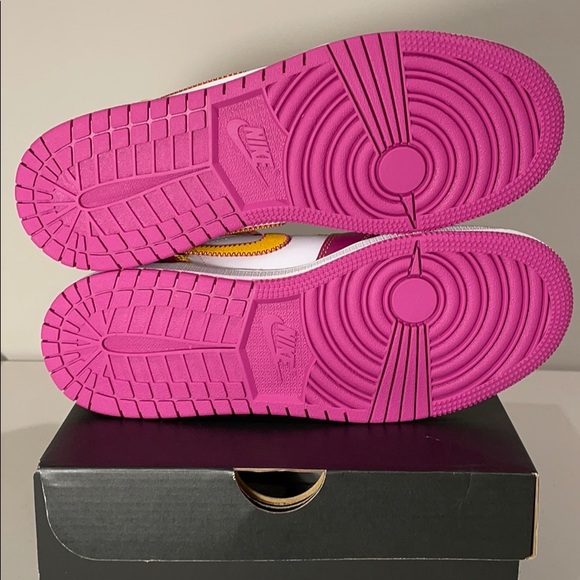 NEW Nike Air Jordan 1 Mid “Dia De Los Muertos” GS - Picture 7 of 8